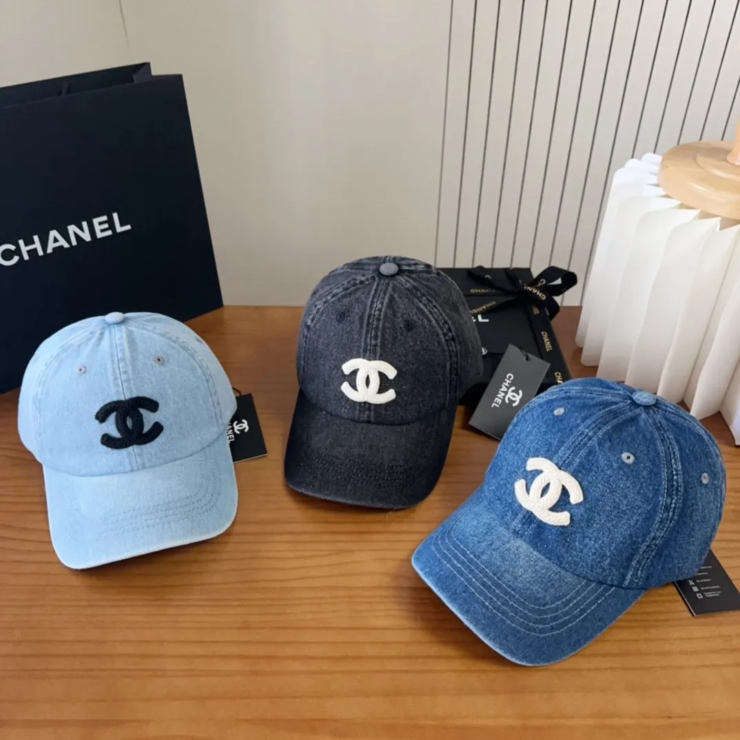 💰60 Chanel CHANEL new hard-top baseball cap, Xiaoxiang logo is classic and simple, fashionable and casual design, popular new product