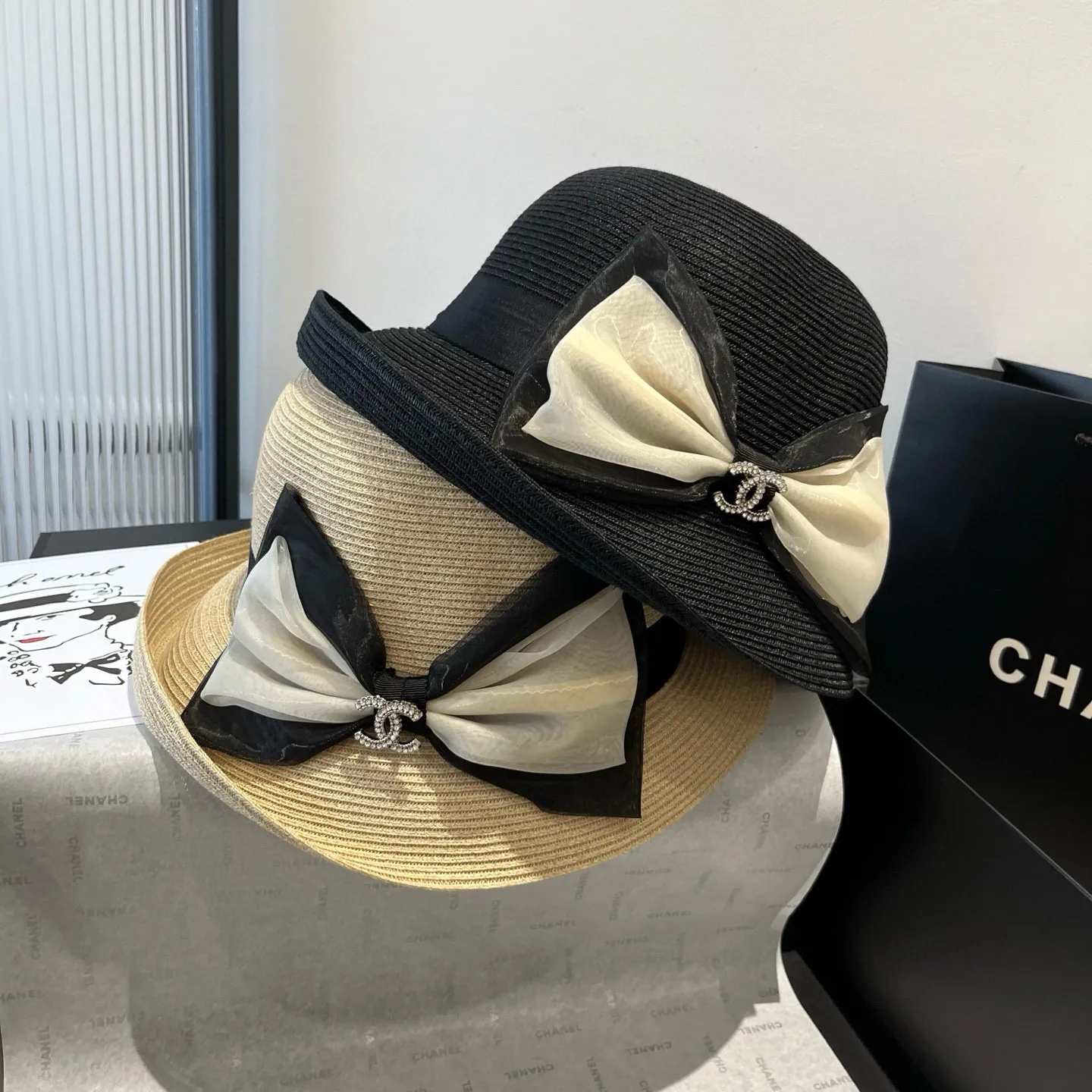 💰140¥ Chanel curled straw hat, head circumference 57cm