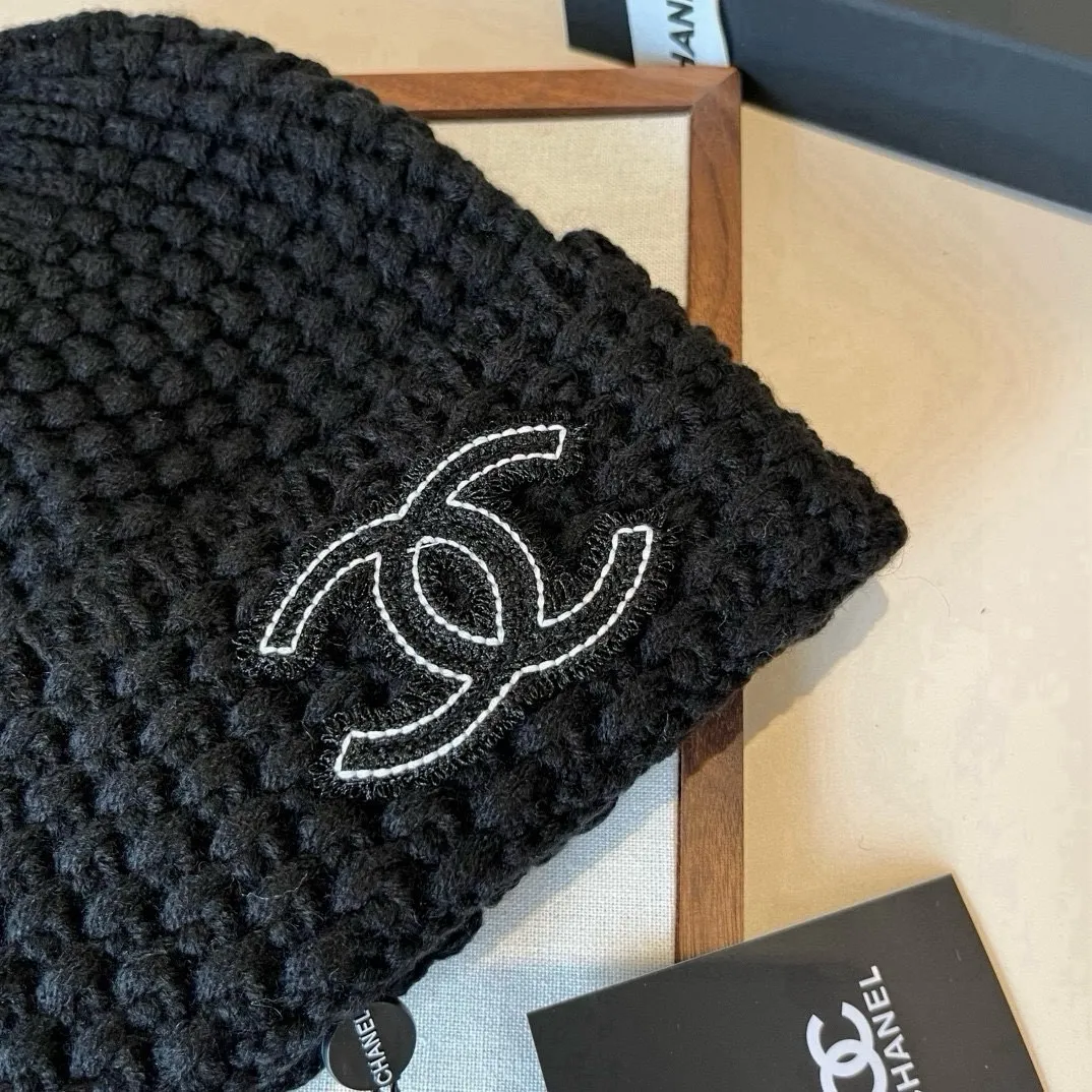 💰70¥ Chanel knitted beanie