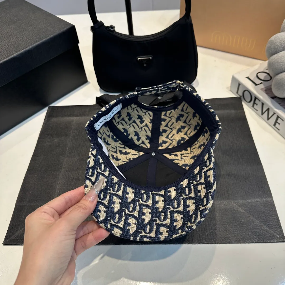 P60 Dior cap, baseball cap for men and women, head circumference 57cm