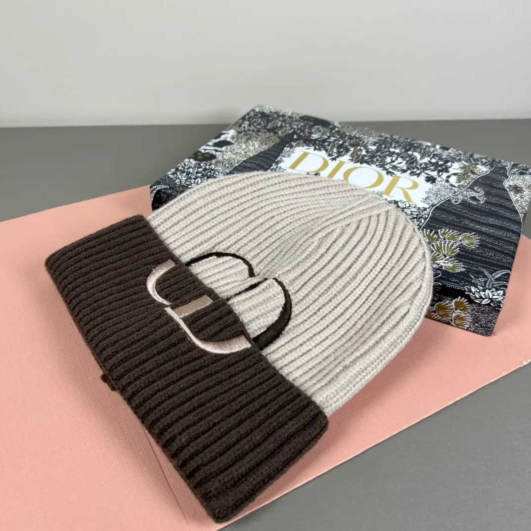 P50 with dust bag DIOR Dior original single hat official website new product Love][Love] Wool Cashmere Double-layer Hat😱😘Warm and fashionable, simple and elegant, more fashionable and high-end!