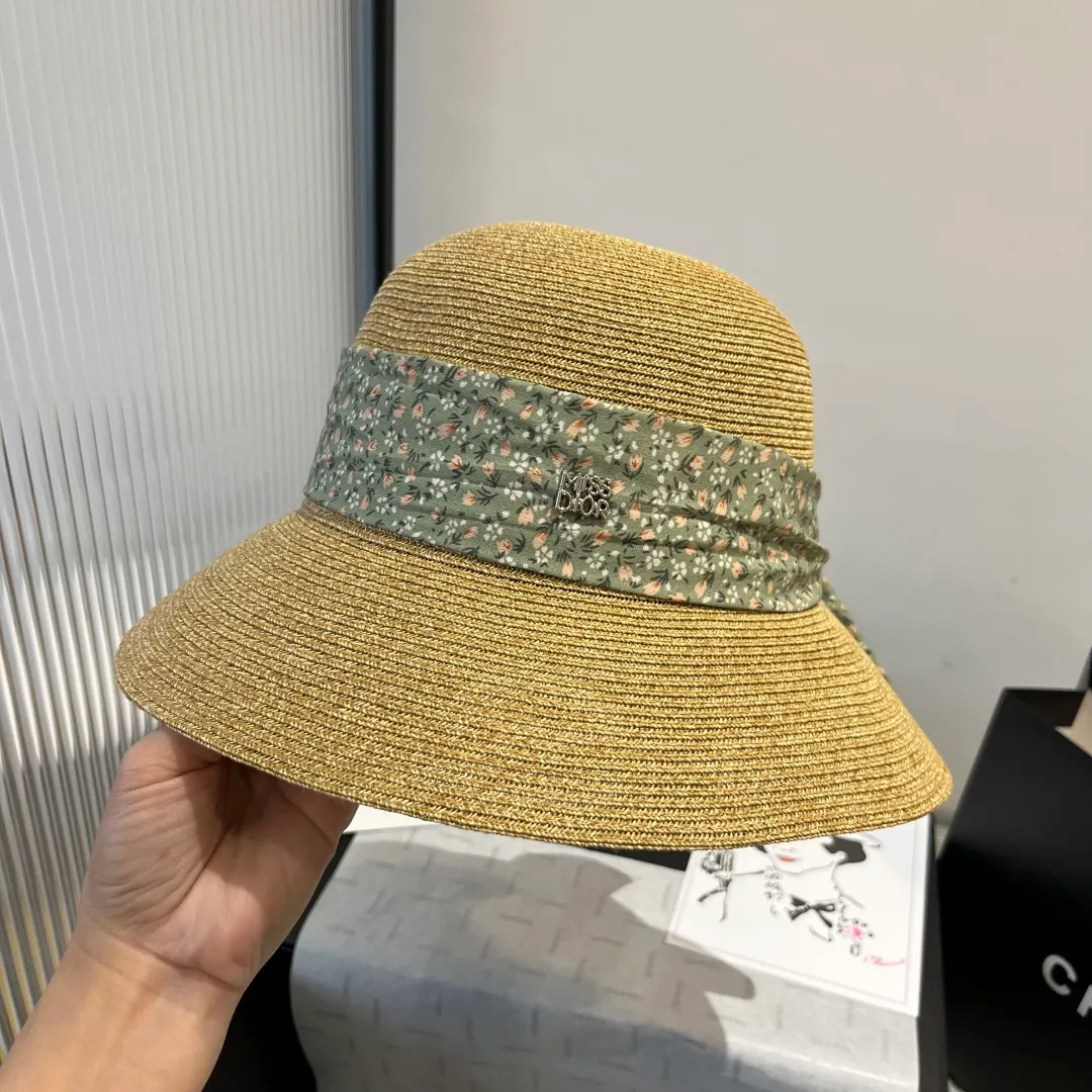 💰150¥ Dior new straw hat, sunshade beach straw hat, head circumference 57cm