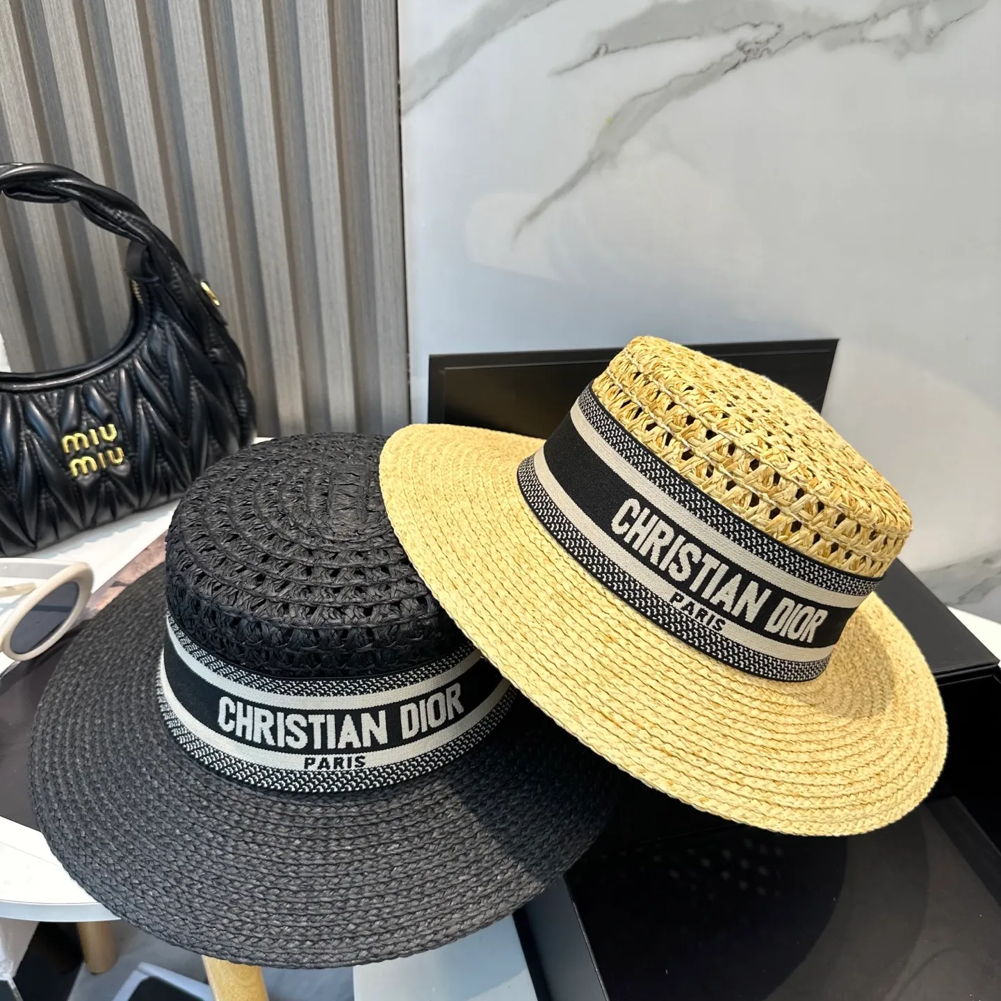 P80 Dior2025 new straw hat, advanced customization, lady style, attention to detail, sun protection and UV protection in summer, a must-have for travel, versatile and good-looking