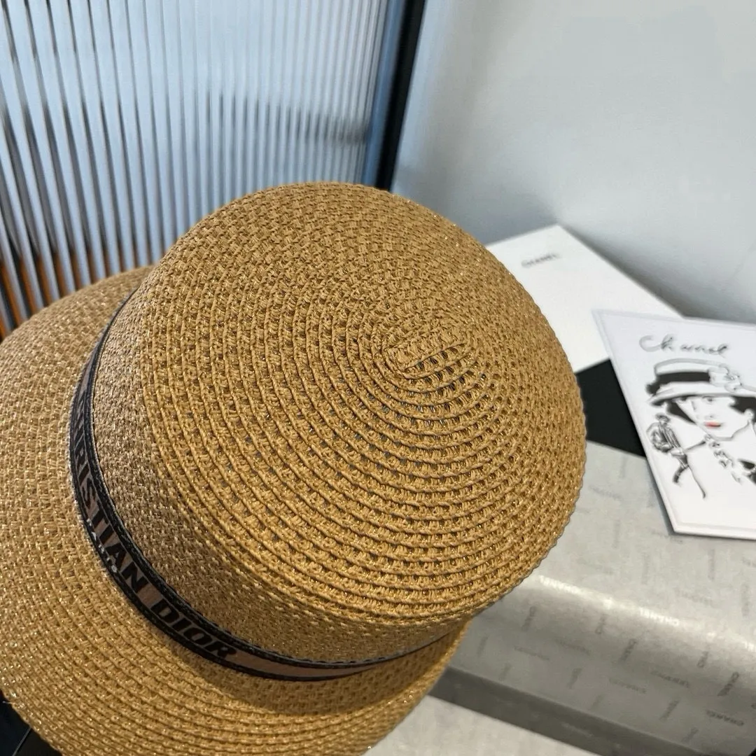💰100¥ Dior new straw hat, head circumference 57vm