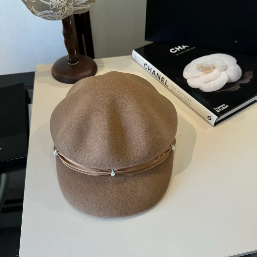 💰190¥ Dior wool peaked military cap, washed leather brim, 100% wool🦙, head circumference 57cm
