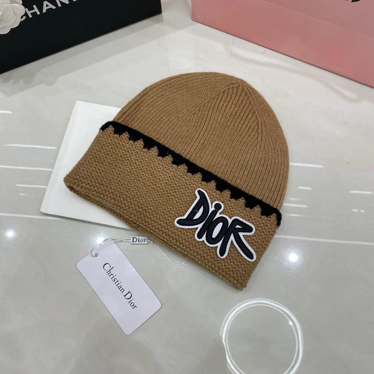 Dior cashmere knit hat