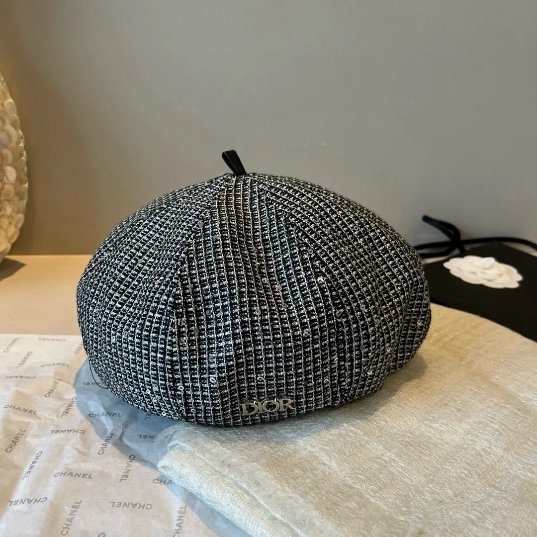 💰100¥ Dior new beret, glitter beret, spring and autumn new style, head circumference 57cm
