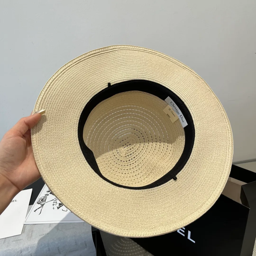 💰180¥ Dior's new flat top hat, customized with advanced materials, non-ordinary version, head circumference 57cm