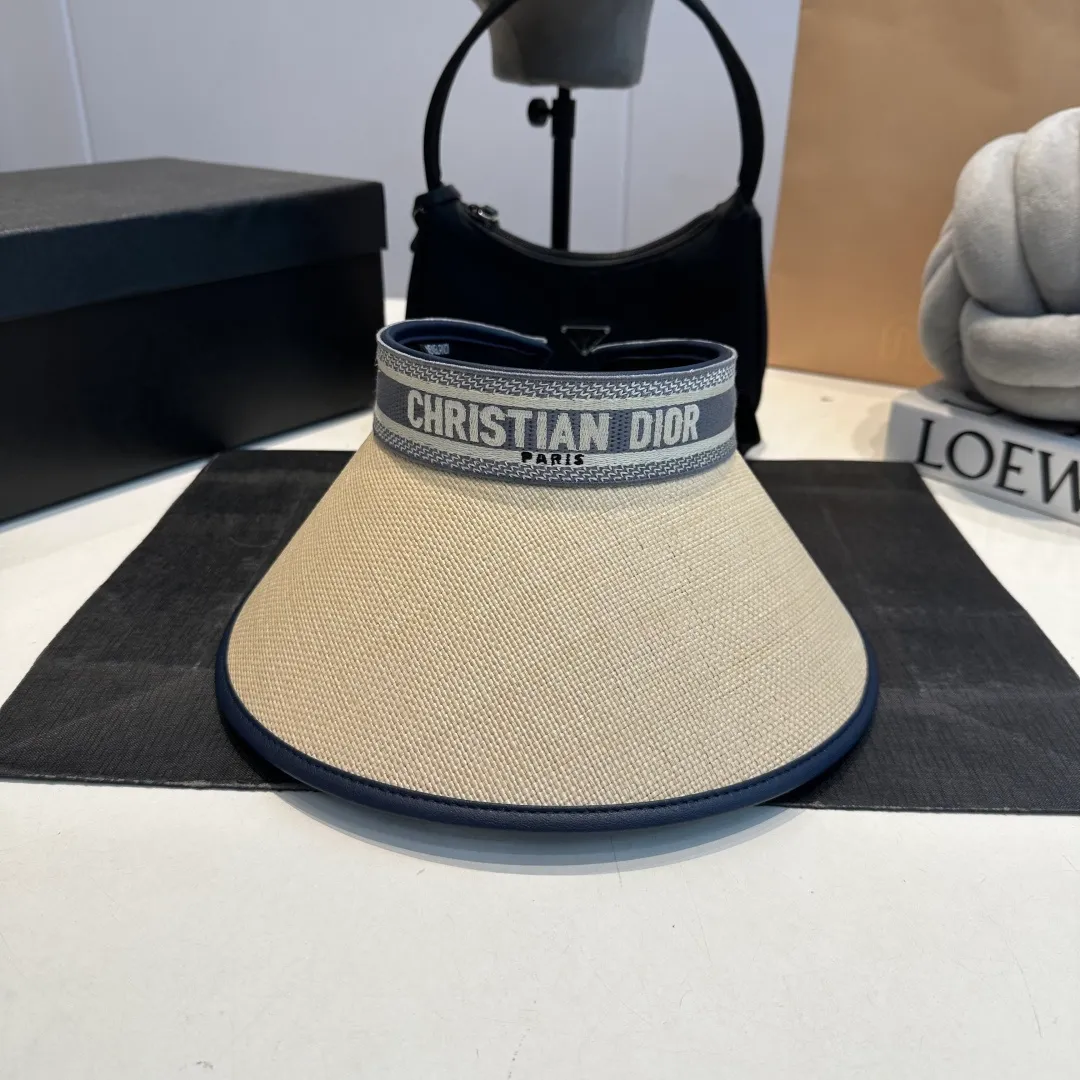 P70 Dior 2025 new sun visor, empty top headband hat, 🔆 versatile sun visor ~ a great tool for casual outings, great sun protection! Love it so much 💕