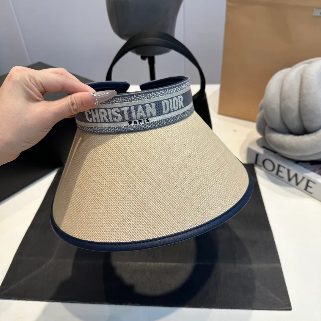 P70 Dior 2025 new sun visor, empty top headband hat, 🔆 versatile sun visor ~ a great tool for casual outings, great sun protection! Love it so much 💕