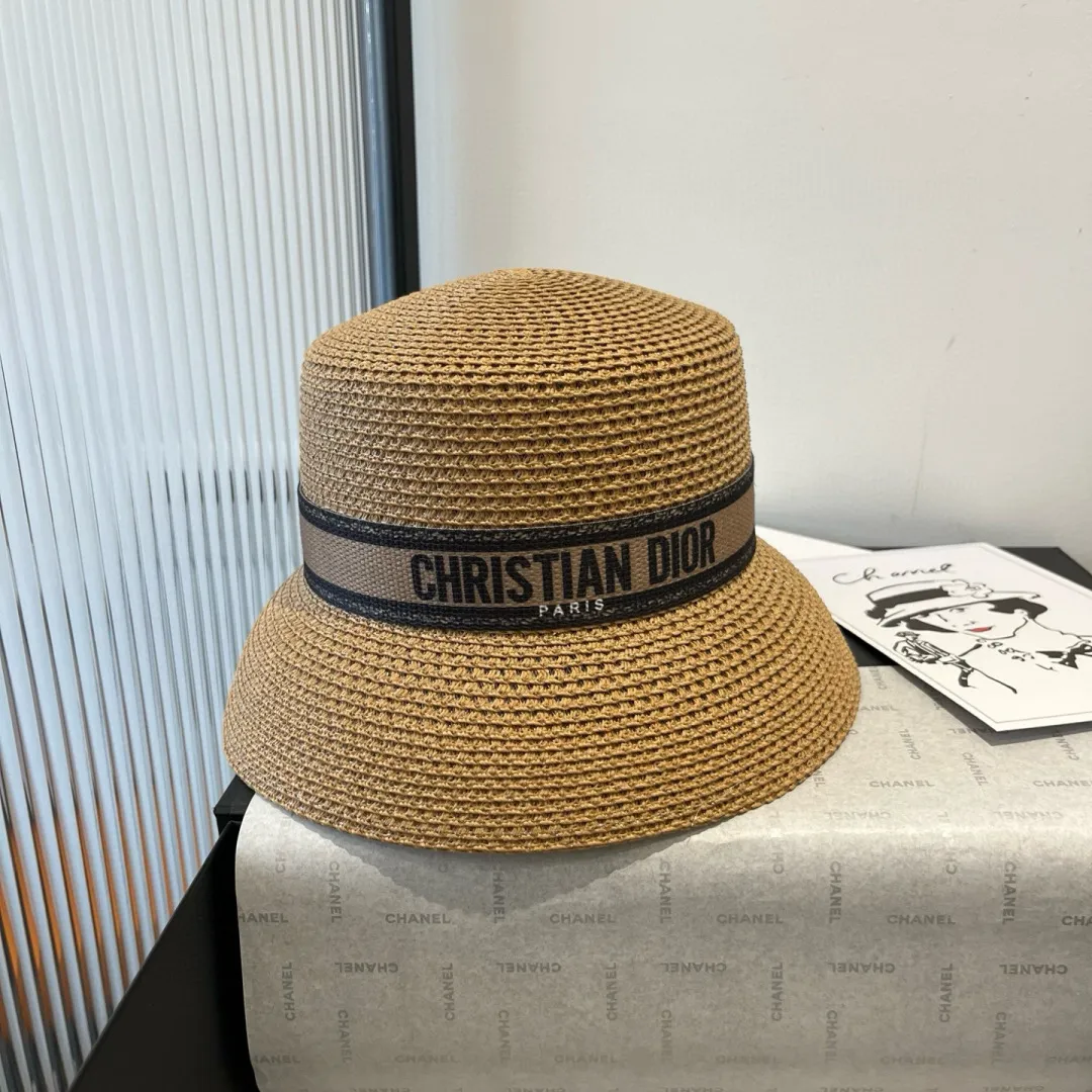 💰90¥ Dior new straw hat, head circumference 57vm