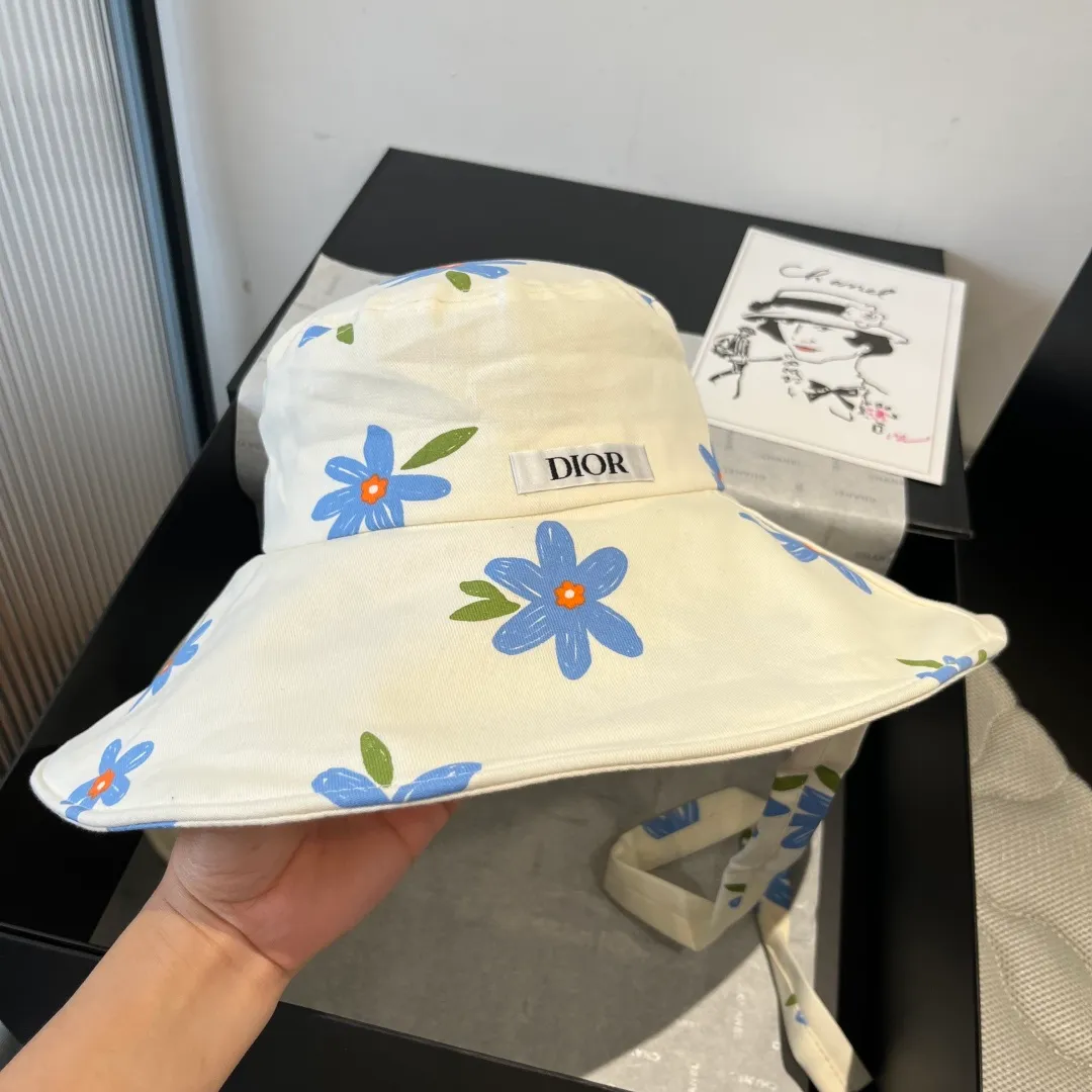 💰110¥ Dior new bucket hat, head circumference 57cm