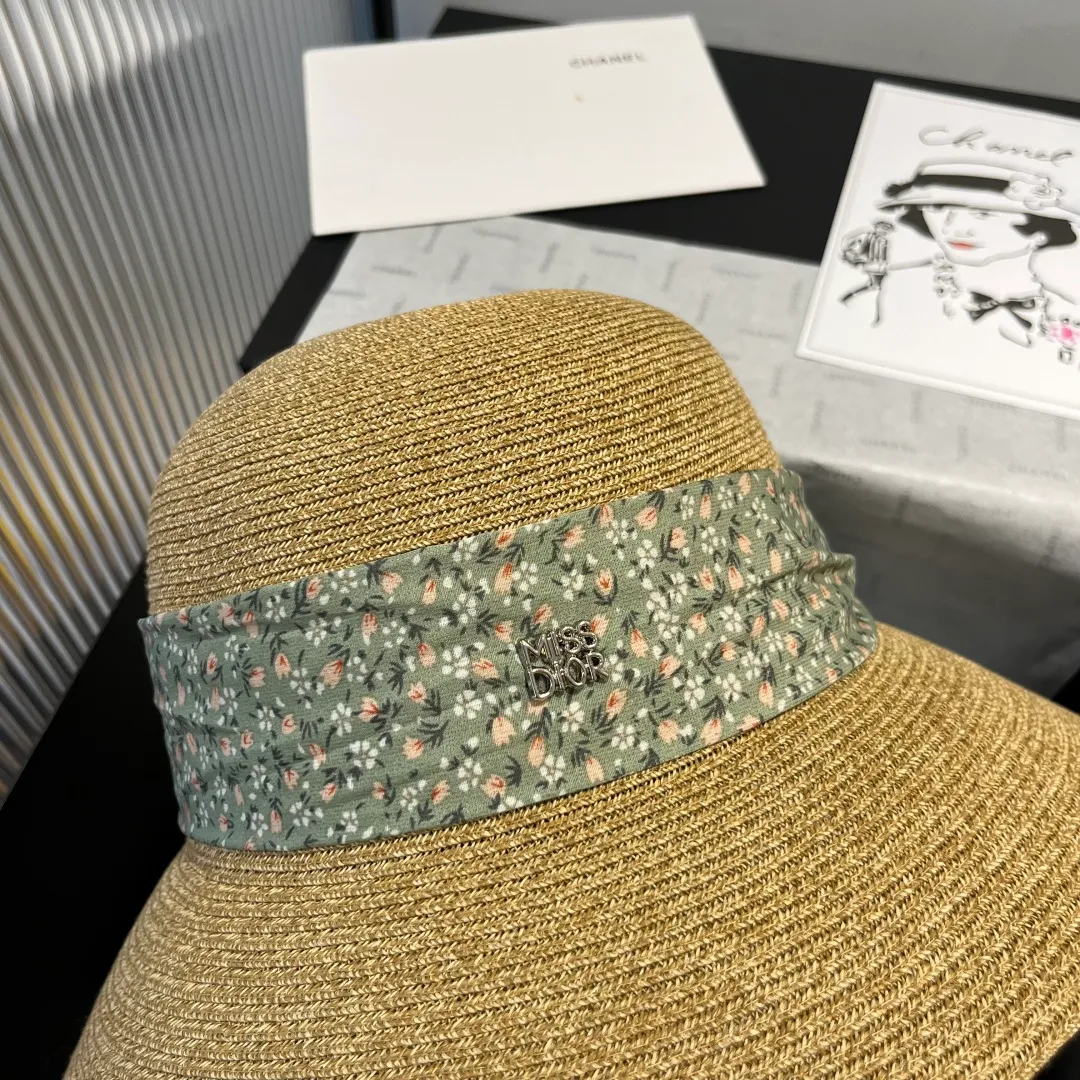 💰150¥ Dior new straw hat, sunshade beach straw hat, head circumference 57cm