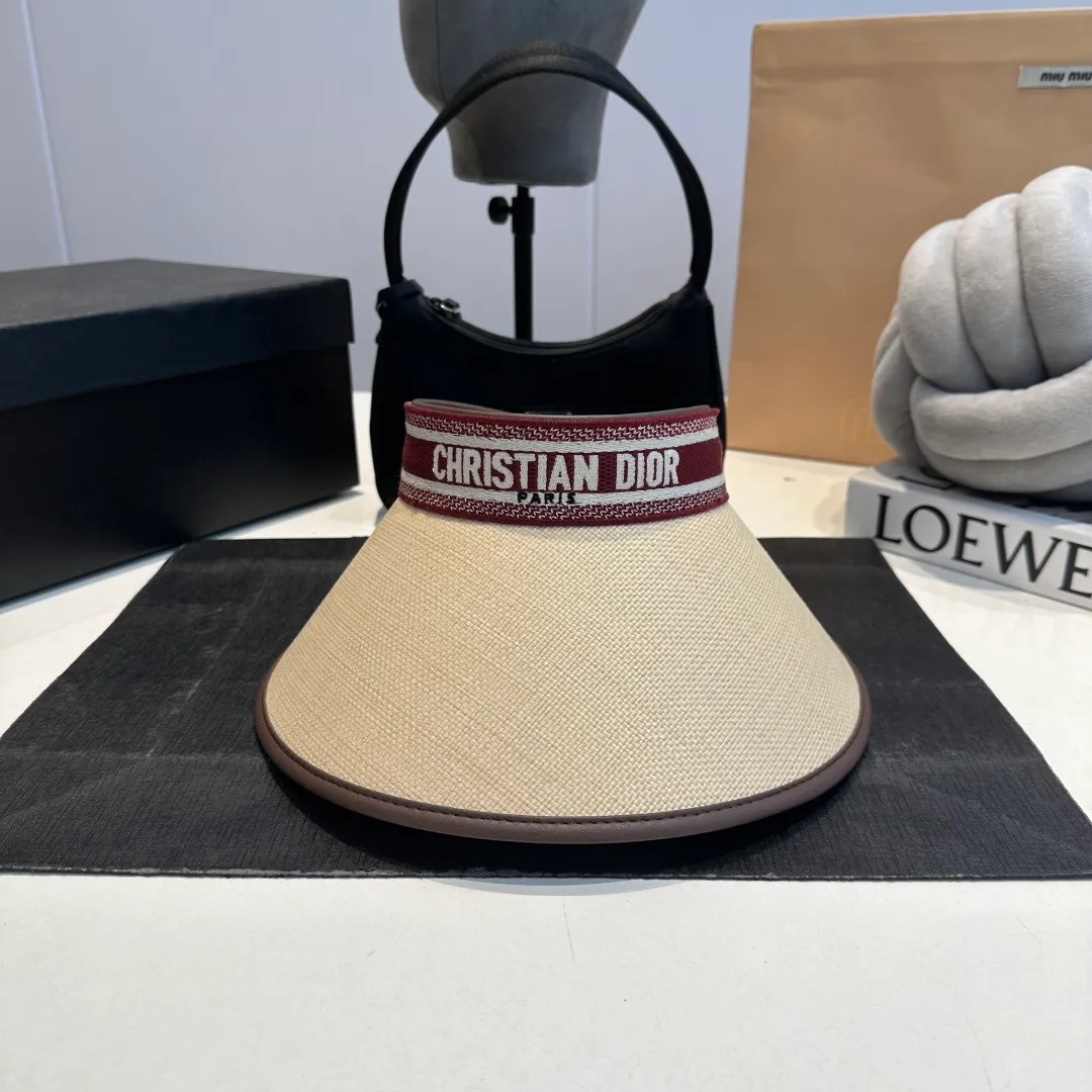 P70 Dior 2025 new sun visor, empty top headband hat, 🔆 versatile sun visor ~ a great tool for casual outings, great sun protection! Love it so much 💕