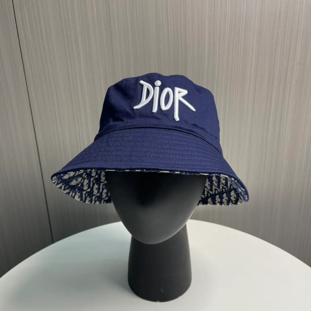 P80 👒Dior👒 😍The latest double-sided embroidered Dior logo fisherman hat from the official website, with super high sun protection index, especially for a small face, stylish and not soft, can be folded at will, easy to carry🤗