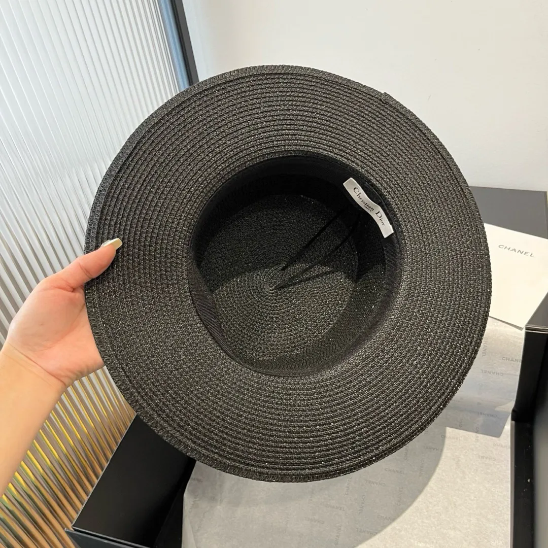 💰130¥ Dior Winter Olympics 2025 summer style flat top hat, straw hat, small top hat, with silk ribbon, absolute size, head circumference 57cm