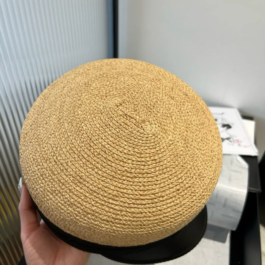 💰180¥ Dior Winter Olympics new duck bill knight hat, raffia hat, head circumference 57cm