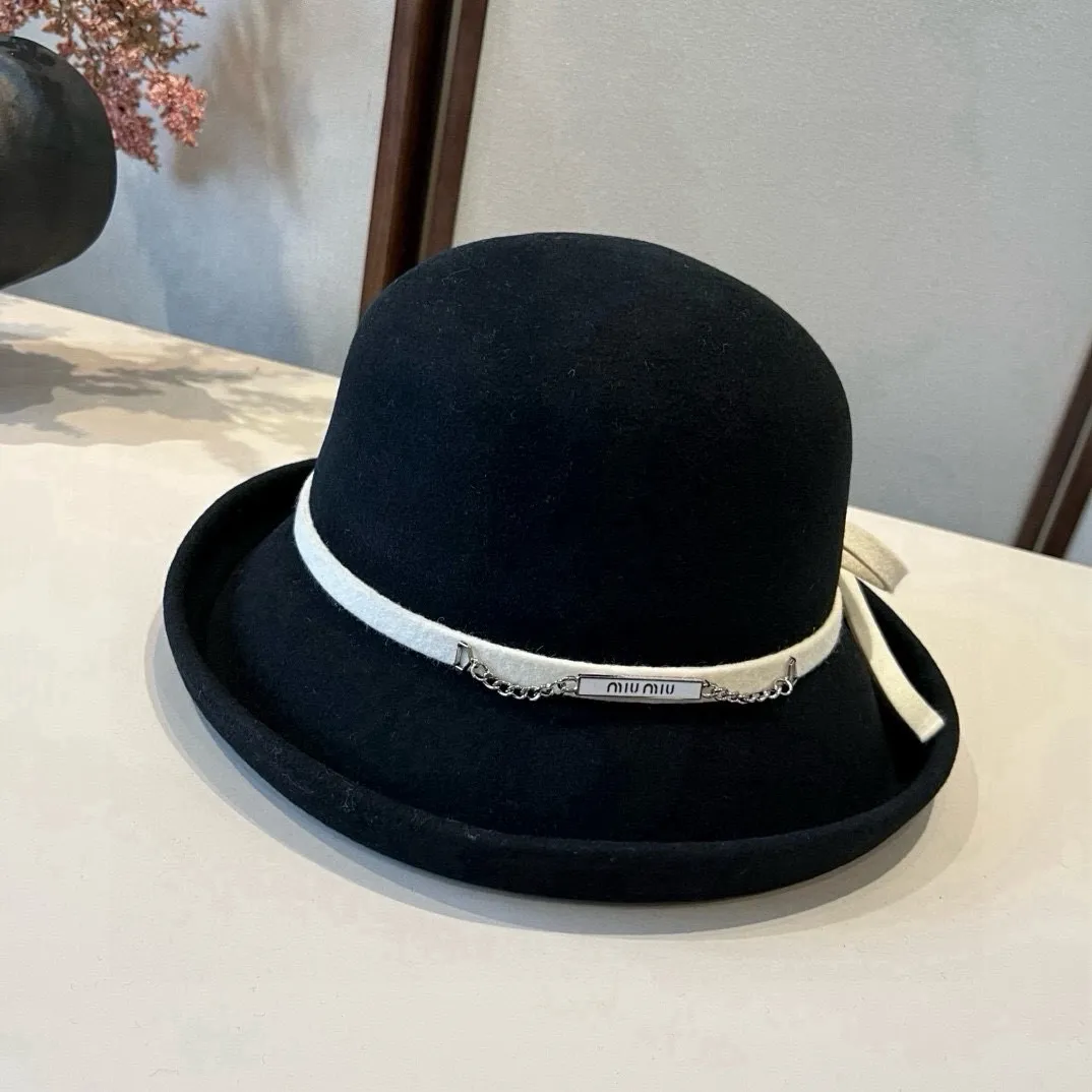 💰200¥ Dior new autumn and winter wool basin hat, 100% wool fabric%, head circumference 57cm