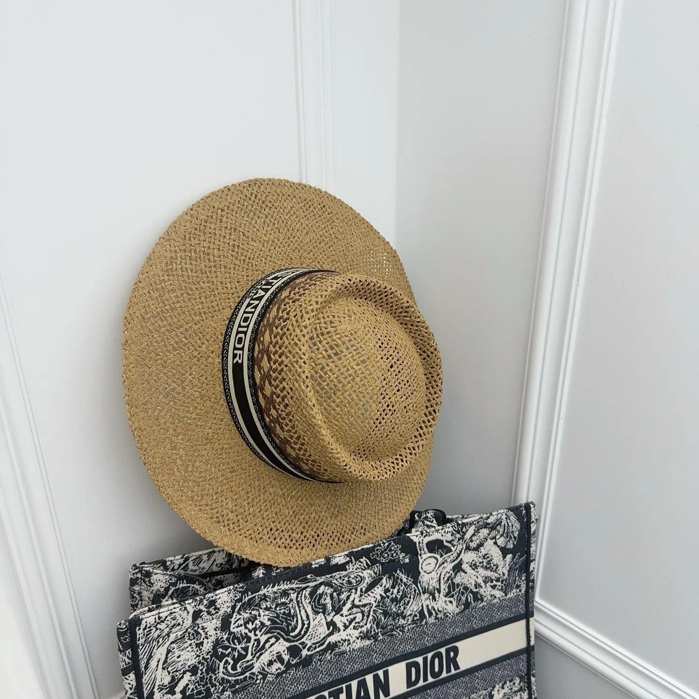 DIOR popular sun hat~