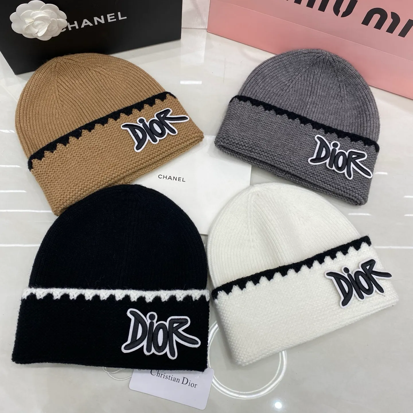 Dior cashmere knit hat