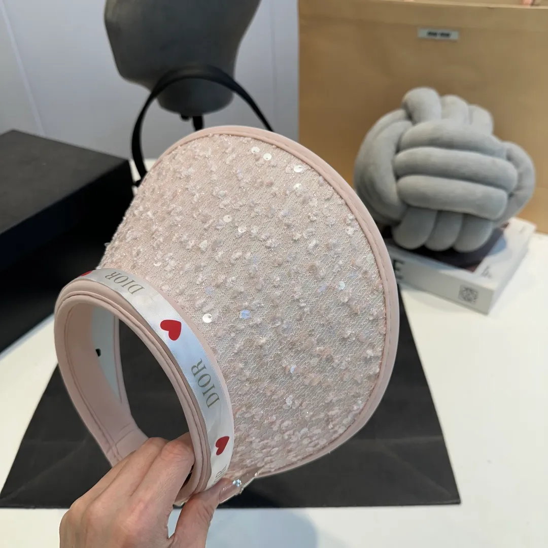 P60 Dior 2025 new sun visor, empty top headband hat, 🔆 versatile sun visor ~ a great tool for casual outings, great sun protection! Love it so much 💕
