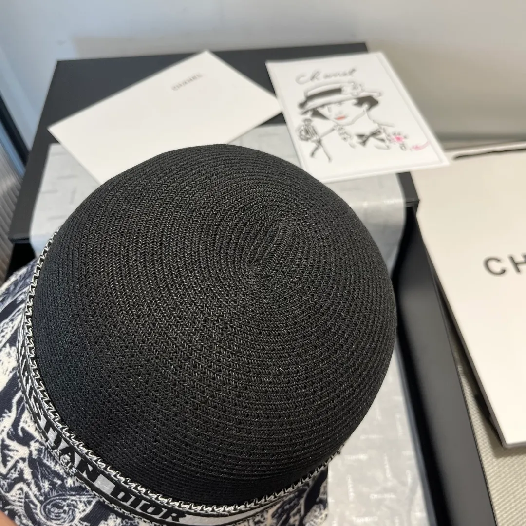 160¥ Dior new basin hat, straw hat, head circumference 57cm