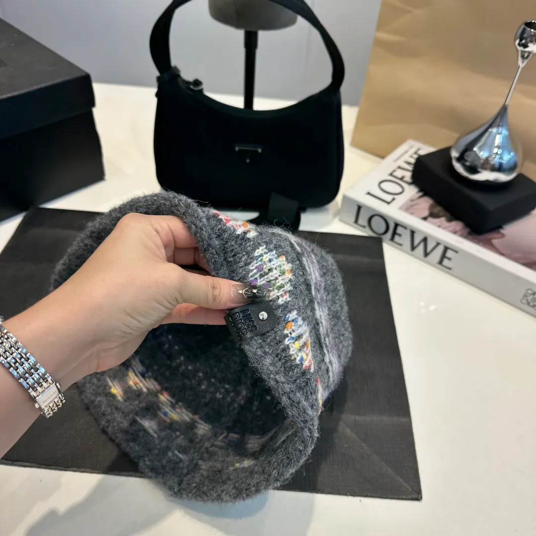 P60 Retro Dior New Bucket Hat