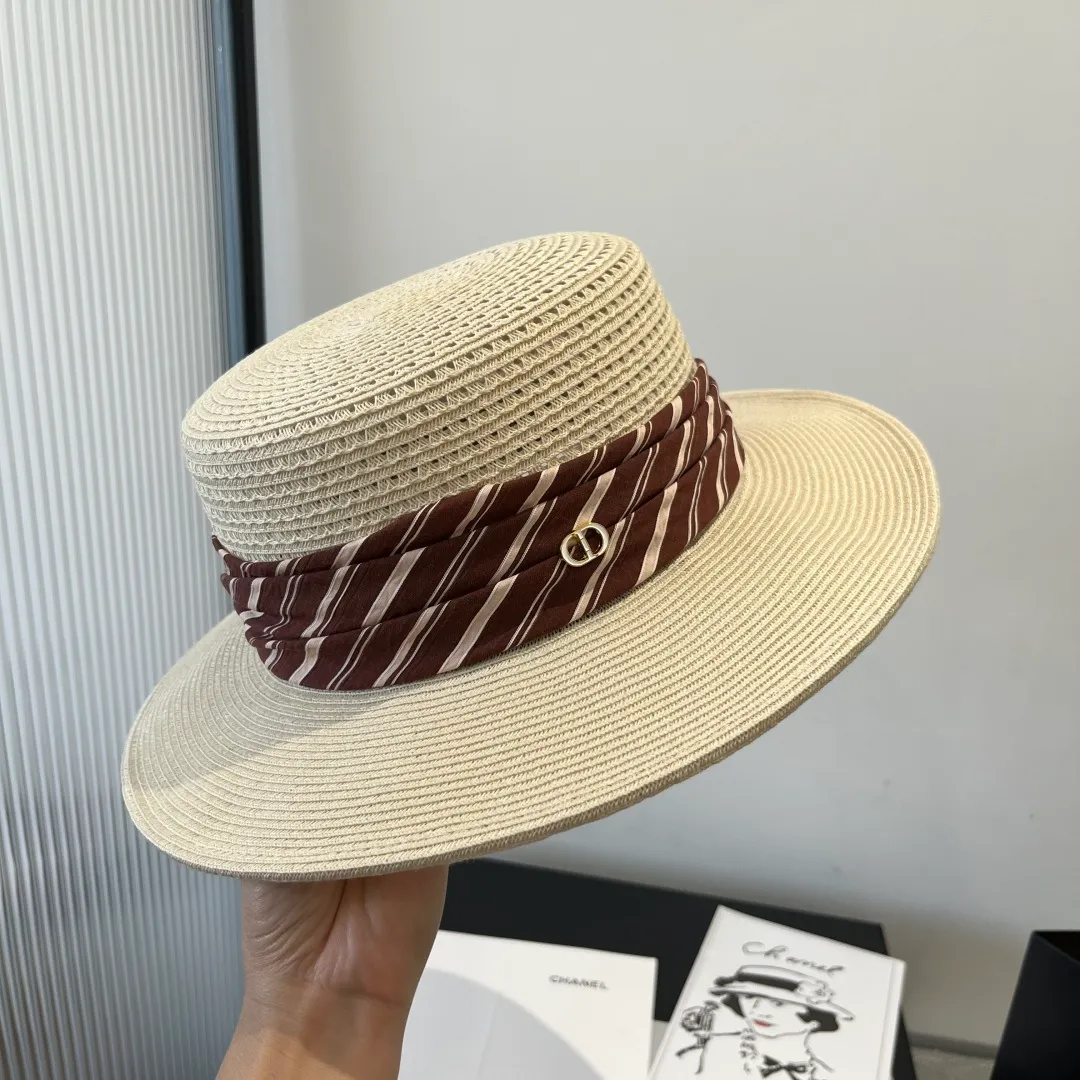 💰190¥ Dior's new flat top hat, customized with advanced materials, non-ordinary version, head circumference 57cm