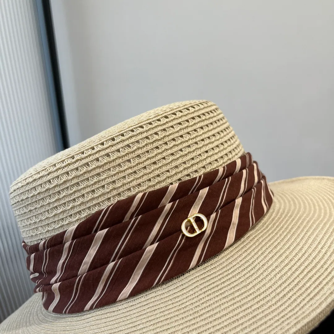 💰190¥ Dior's new flat top hat, customized with advanced materials, non-ordinary version, head circumference 57cm