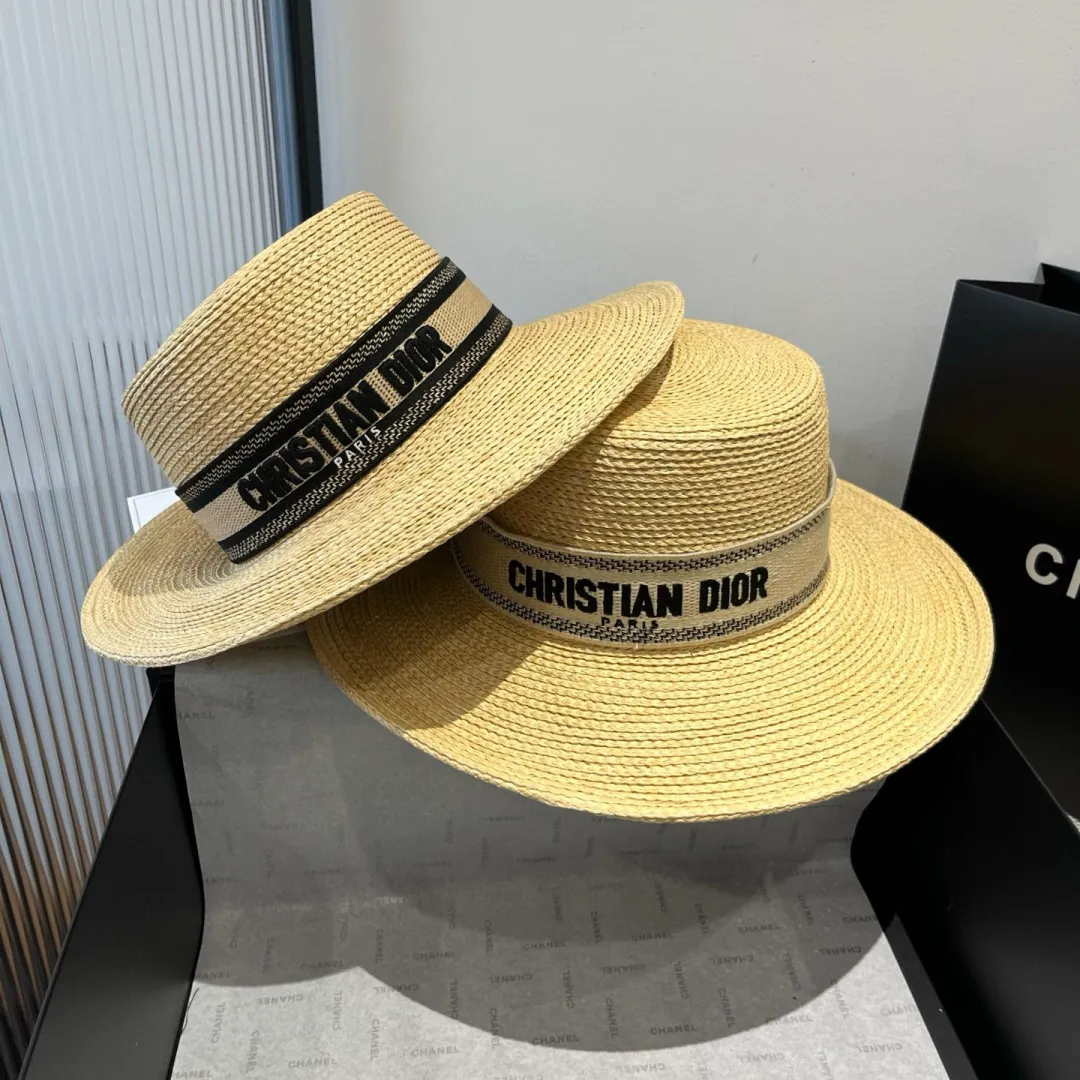 💰160¥ Dior flat-top straw hat, raffia straw hat, head circumference 57cm