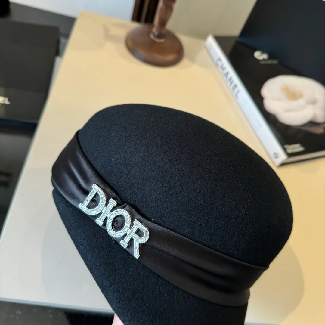 🉐250¥ Dior wool peaked military cap, washed leather brim, 100% wool🦙, head circumference 57cm
