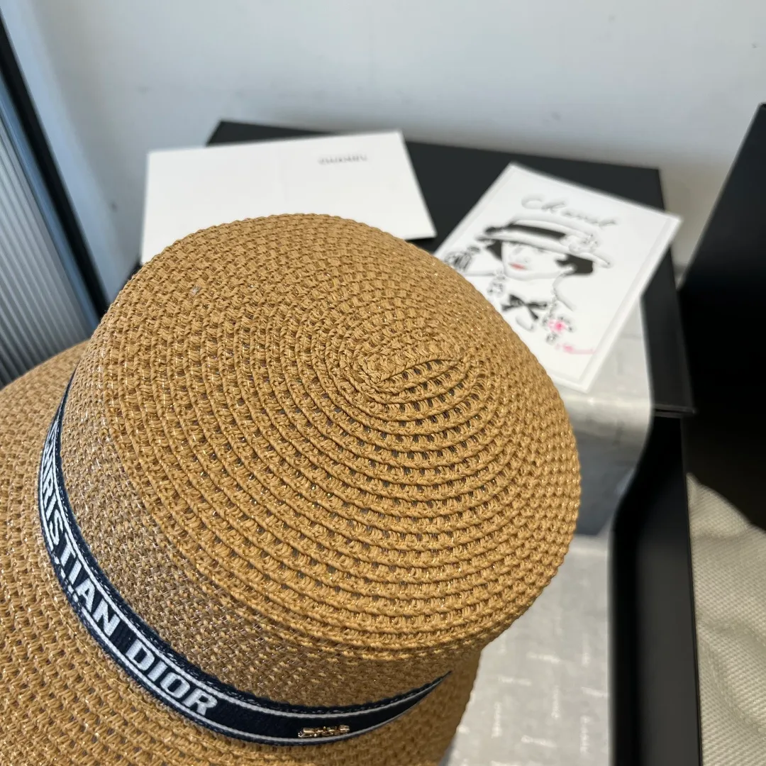 💰90¥ Dior new straw hat, head circumference 57vm