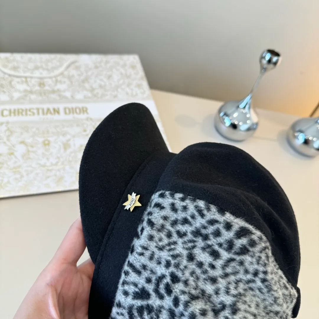 🉐170¥ Dior's new duck-bill painter's hat, head circumference 57cm