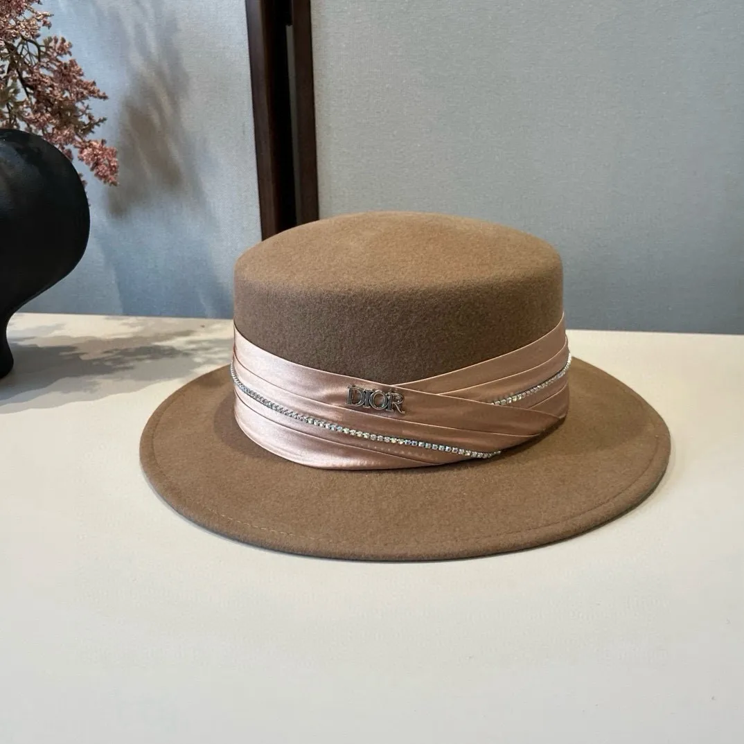 💰200¥ Dior new wool top hat, flat top hat, 100% wool fabric 🦙%, head circumference 57cm
