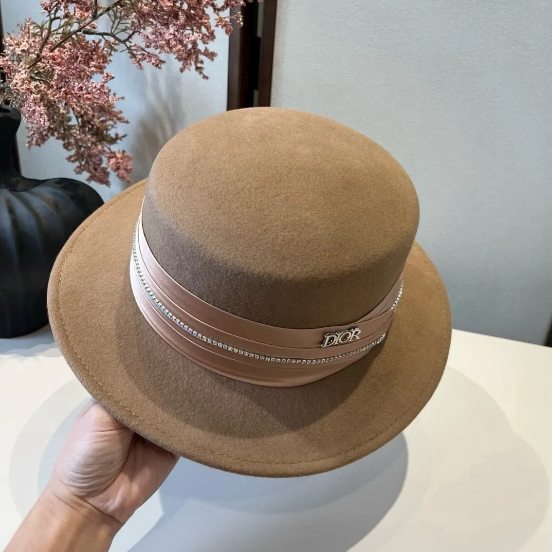 💰200¥ Dior new wool top hat, flat top hat, 100% wool fabric 🦙%, head circumference 57cm