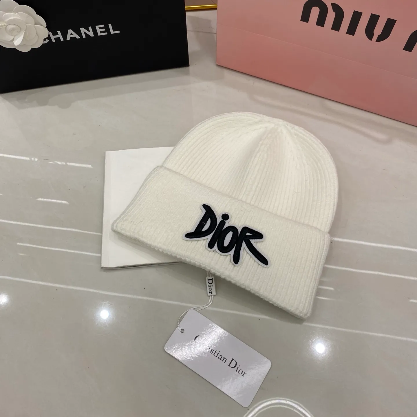 Dior cashmere knit hat