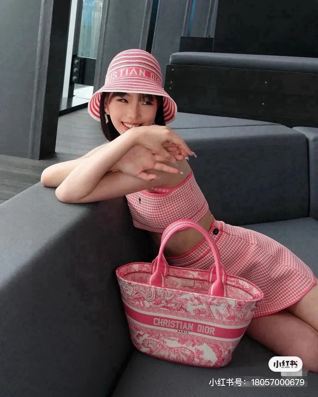 💰90¥ Dior new knitted bucket hat, hand-knitted hat