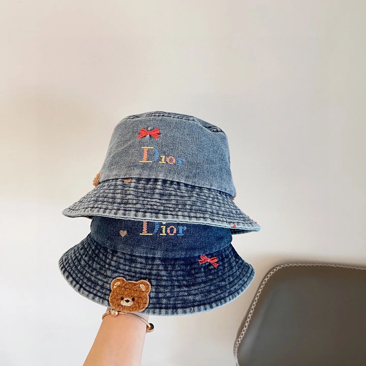 🉐150💛 Comes with dust bag [DIOR Dior] 2025 new bear embroidered denim fisherman hat, 🔆 Versatile everyday style ~ casual outing #Men and women
