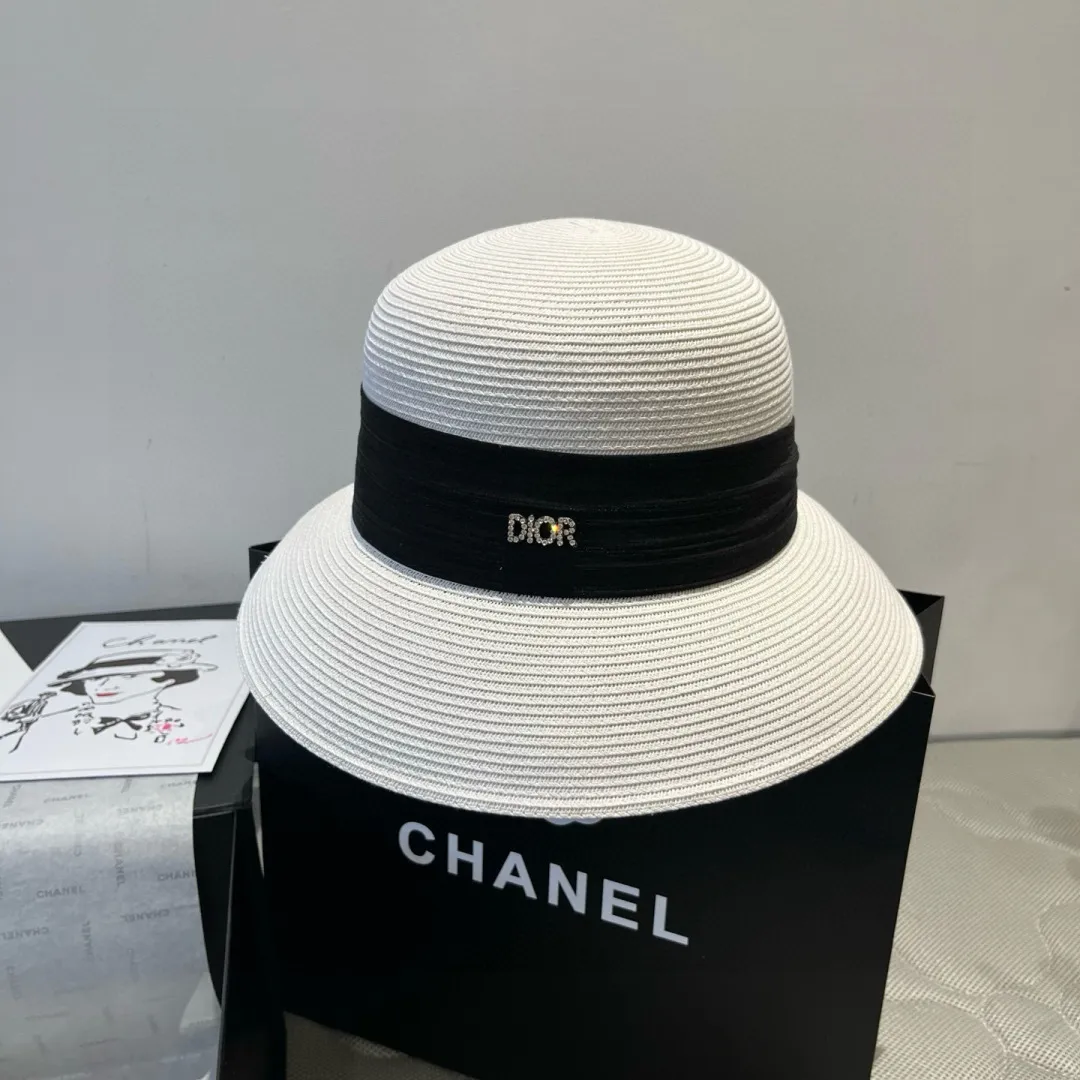 💰160¥ Dior new basin hat, lady style straw hat, made from Taiwan PP straw, head circumference 57cm
