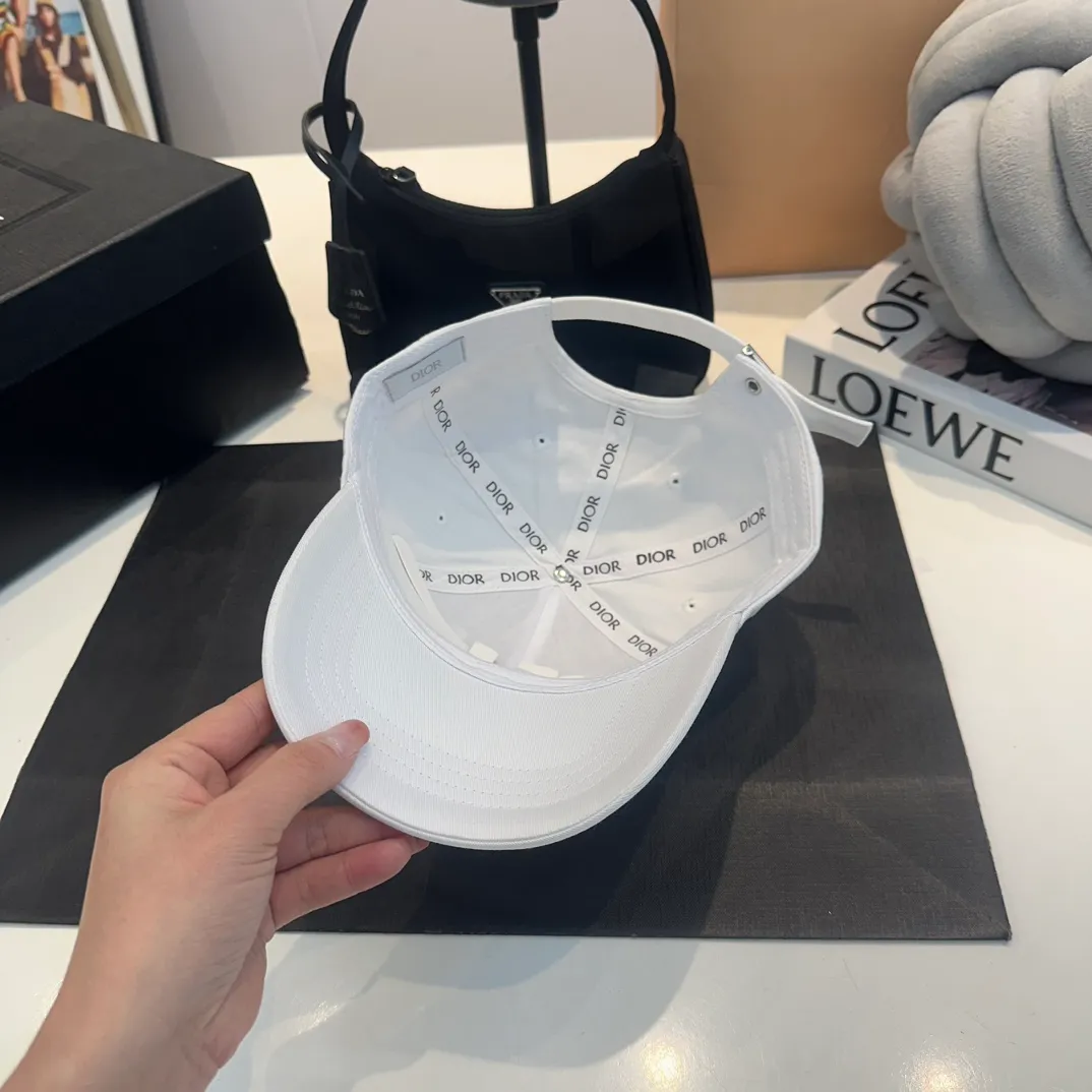 P60 Dior Dior new baseball cap, new peaked cap, unisex, head circumference 57cm