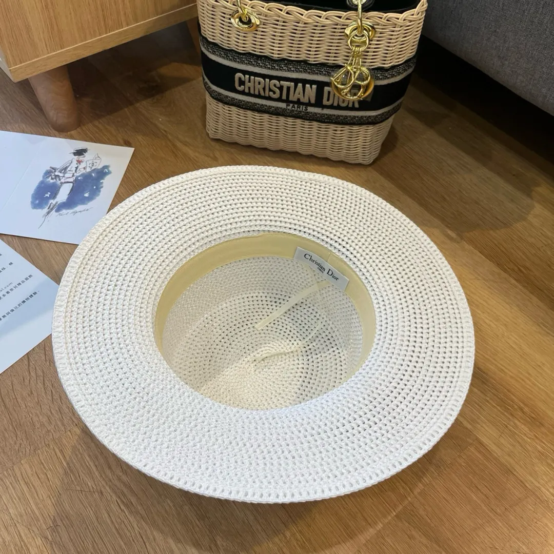 💰110¥ Dior 2025 new flat-top straw hat, head circumference 57cm, black, white, khaki, three colors