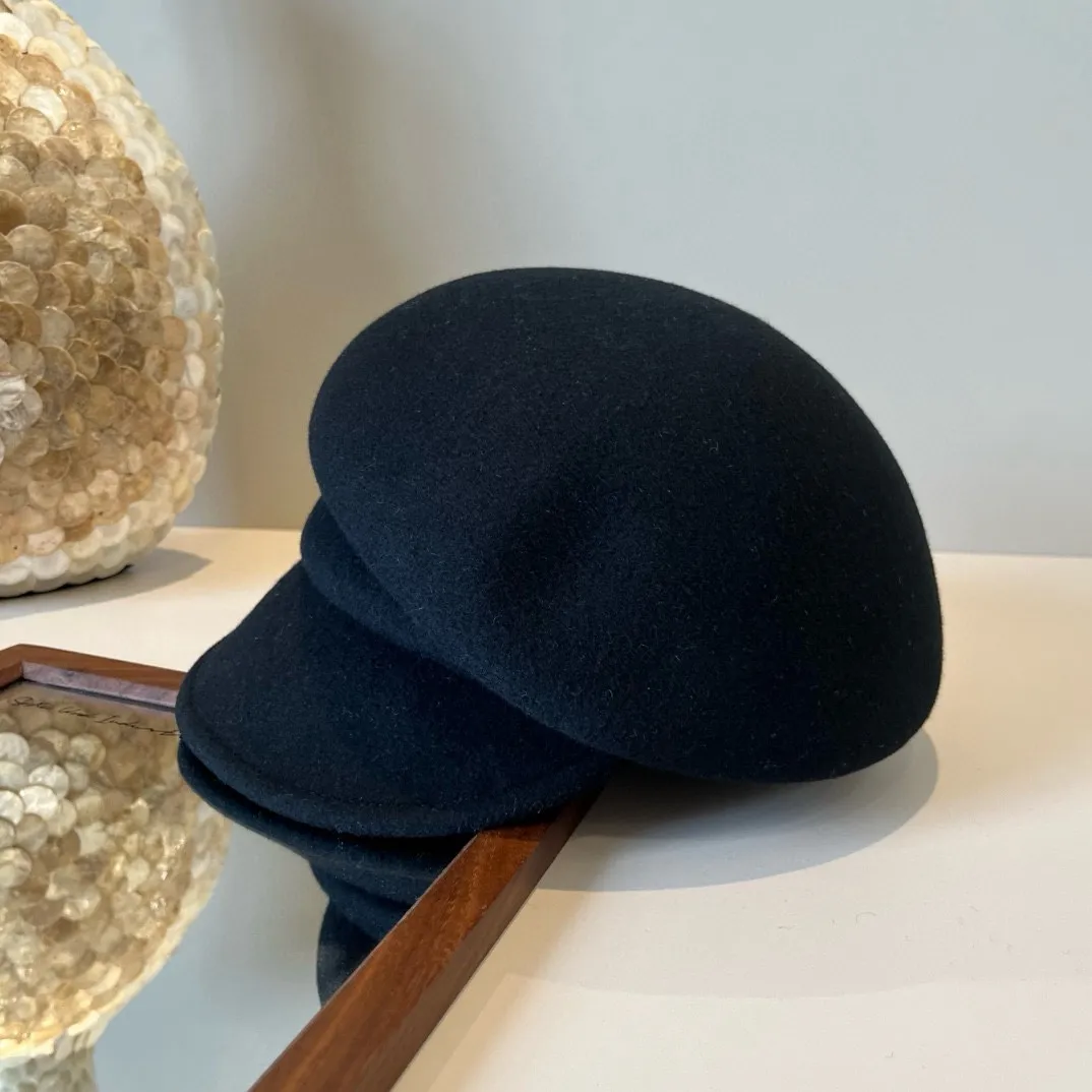 💰180¥ Black Dior autumn and winter new wool duck cap, 100% wool fabric, head circumference 57cm