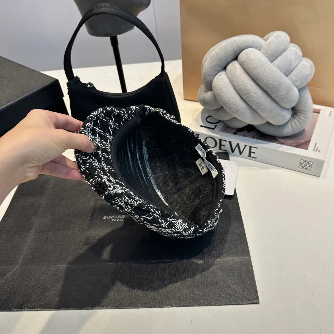 P60 Dior 2025 new beret, classic houndstooth beret, head circumference 57cm