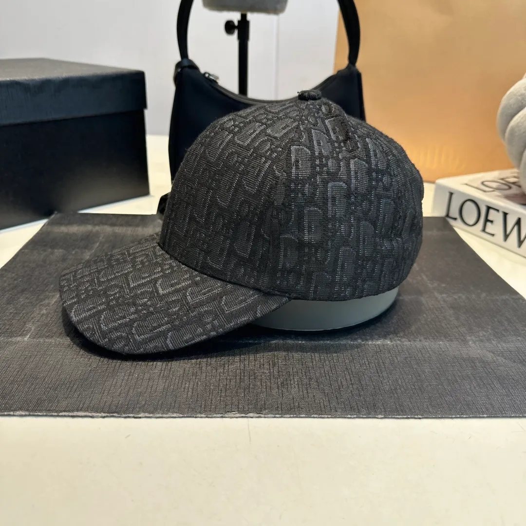 P60 Dior cap, baseball cap for men and women, head circumference 57cm