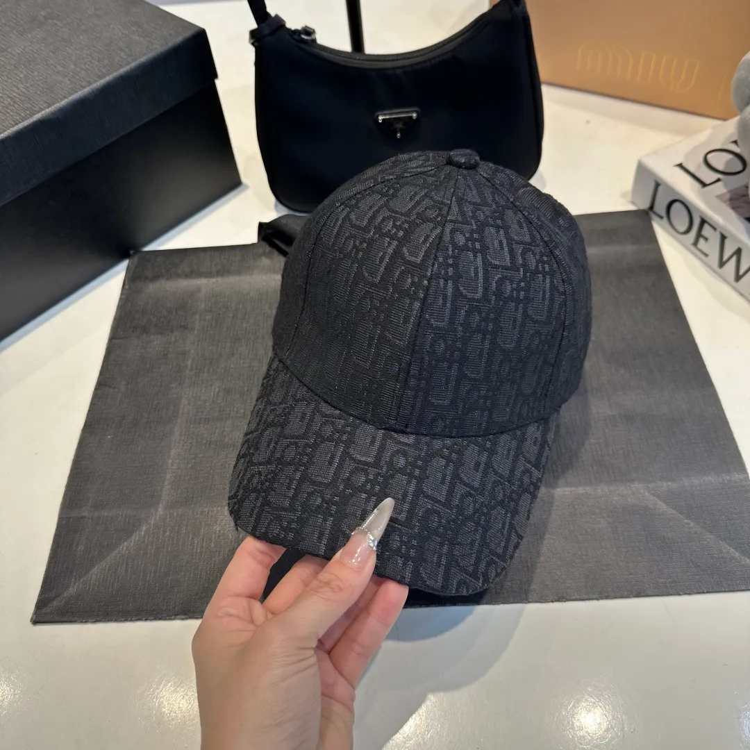 P60 Dior cap, baseball cap for men and women, head circumference 57cm