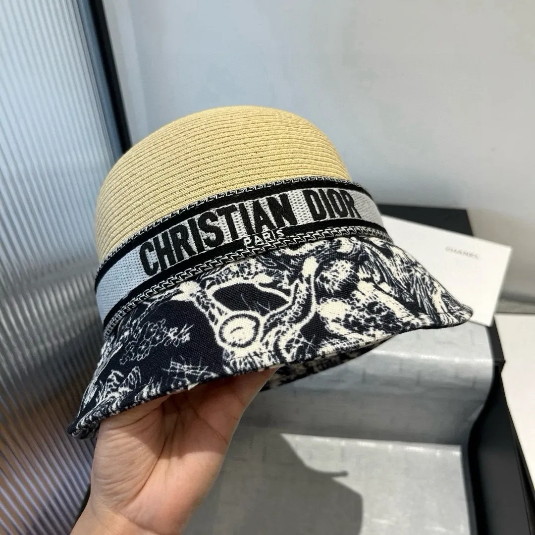 160¥ Dior new basin hat, straw hat, head circumference 57cm