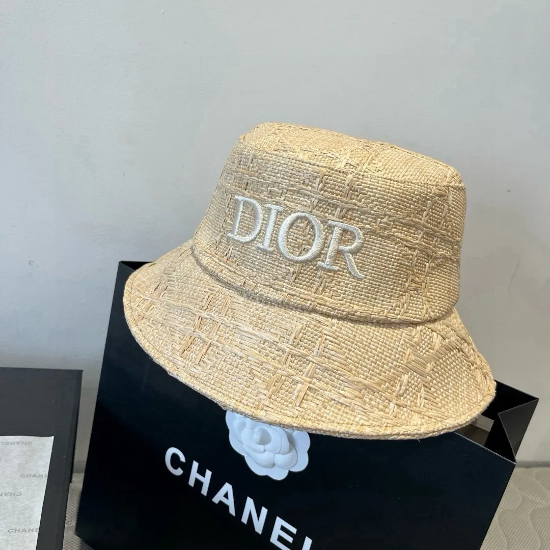 160¥ Dior Dior straw bucket hat