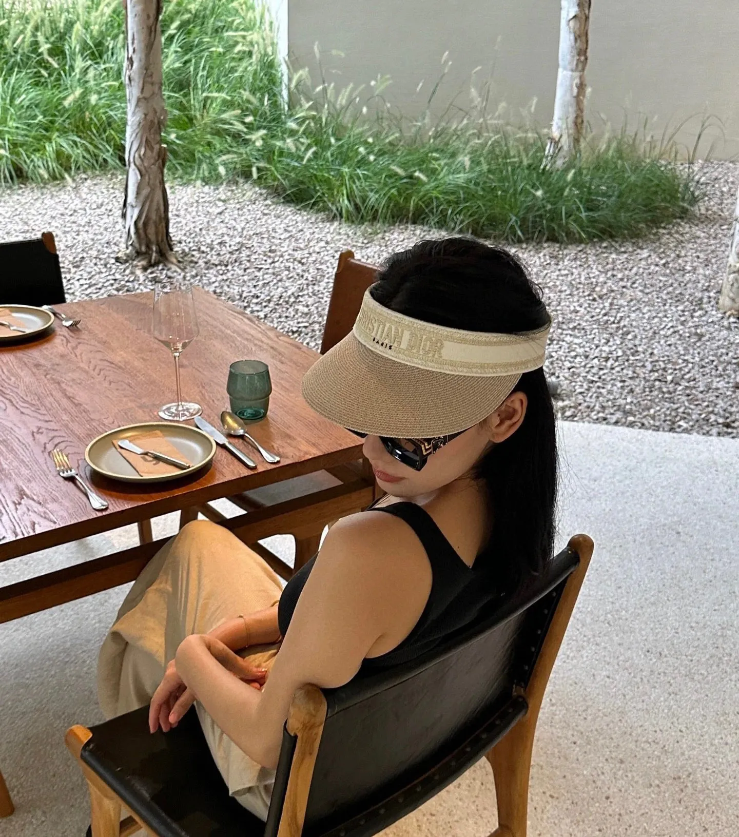 New arrival ꫛꫀꪝ ❥—— 🖤Dior’s popular papyrus empty top hat 🆕Sun protection and sunshade, versatile 👌 Head circumference 55～58cm 👒Beige gold black pink
