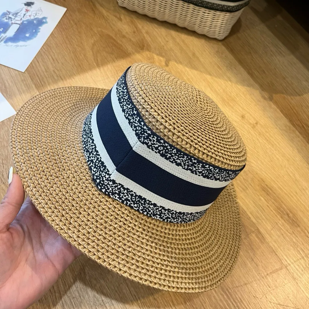 💰110¥ Dior 2025 new flat-top straw hat, head circumference 57cm, black, white, khaki, three colors