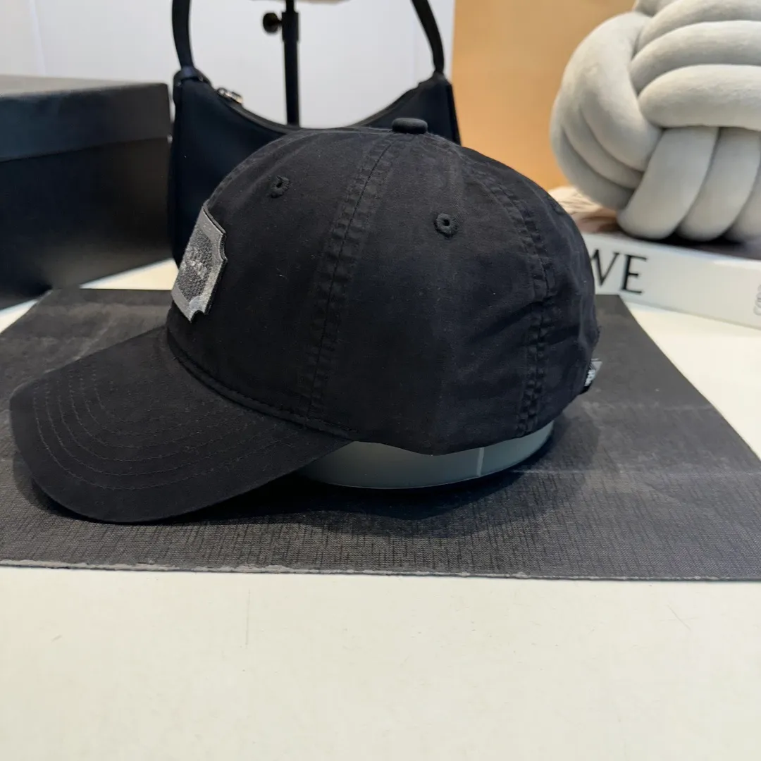 P60 Dior new peaked cap, baseball cap, head circumference 57cm